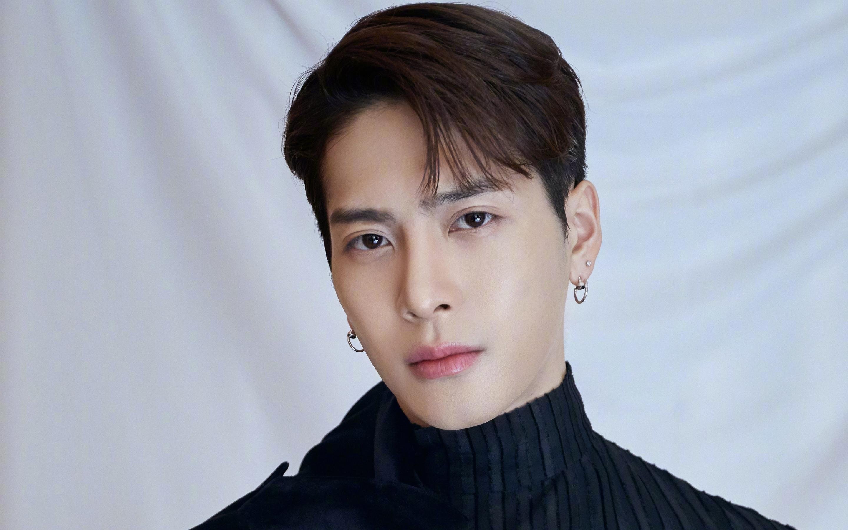 荷兰马术协会与大学合作,开展马术运动营养研究,优化饮食方案。